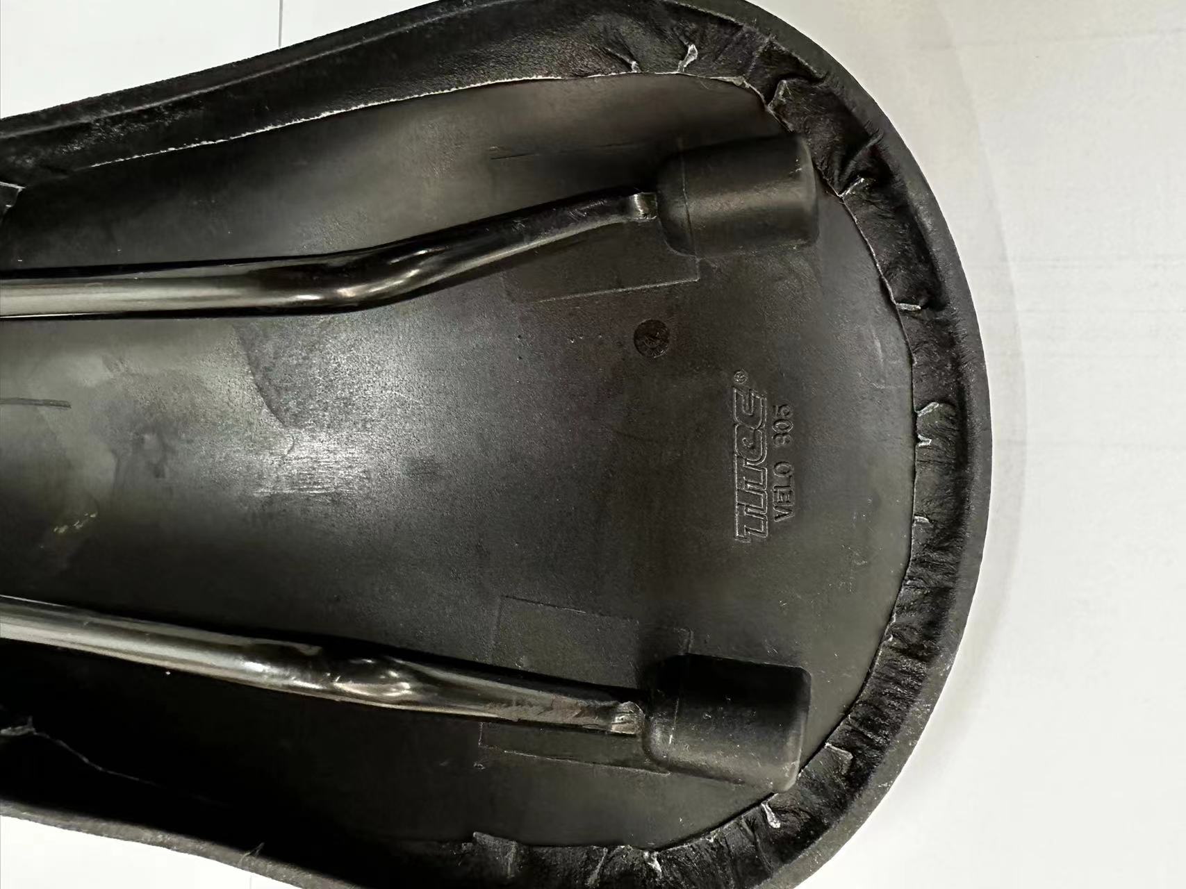 TITEC BERSERKER ST 鈦鞍座位 VELO 305 / Titec Berserk ST Titanium Rails Velo 305