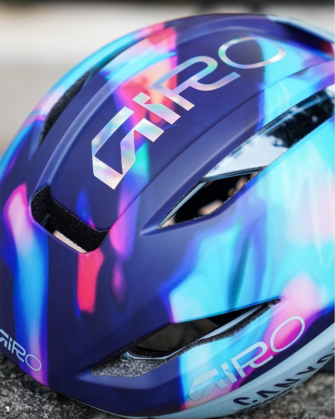 Giro Eclipse Pro Spherical 2026 Canyon Sram 車隊特別版頭盔