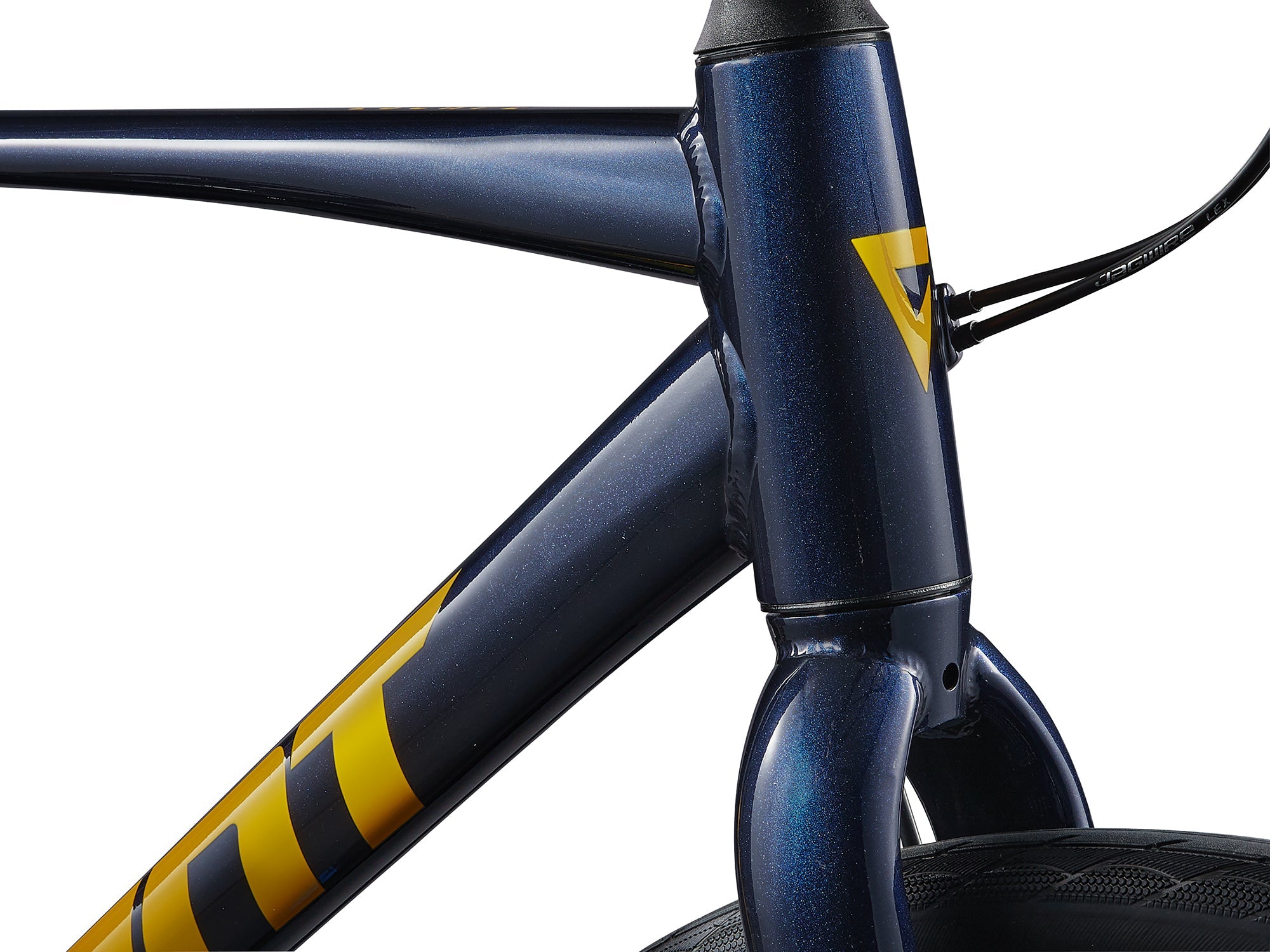 Giant 2027 Escape 3 Disc Road Bike