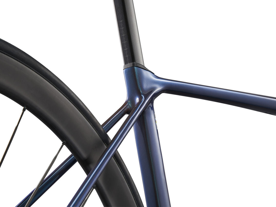 Giant 2025 TCR Advanced Pro 0 KOM 公路車/ Giant 2025 TCR Advanced Pro 0 KOM Road Bike