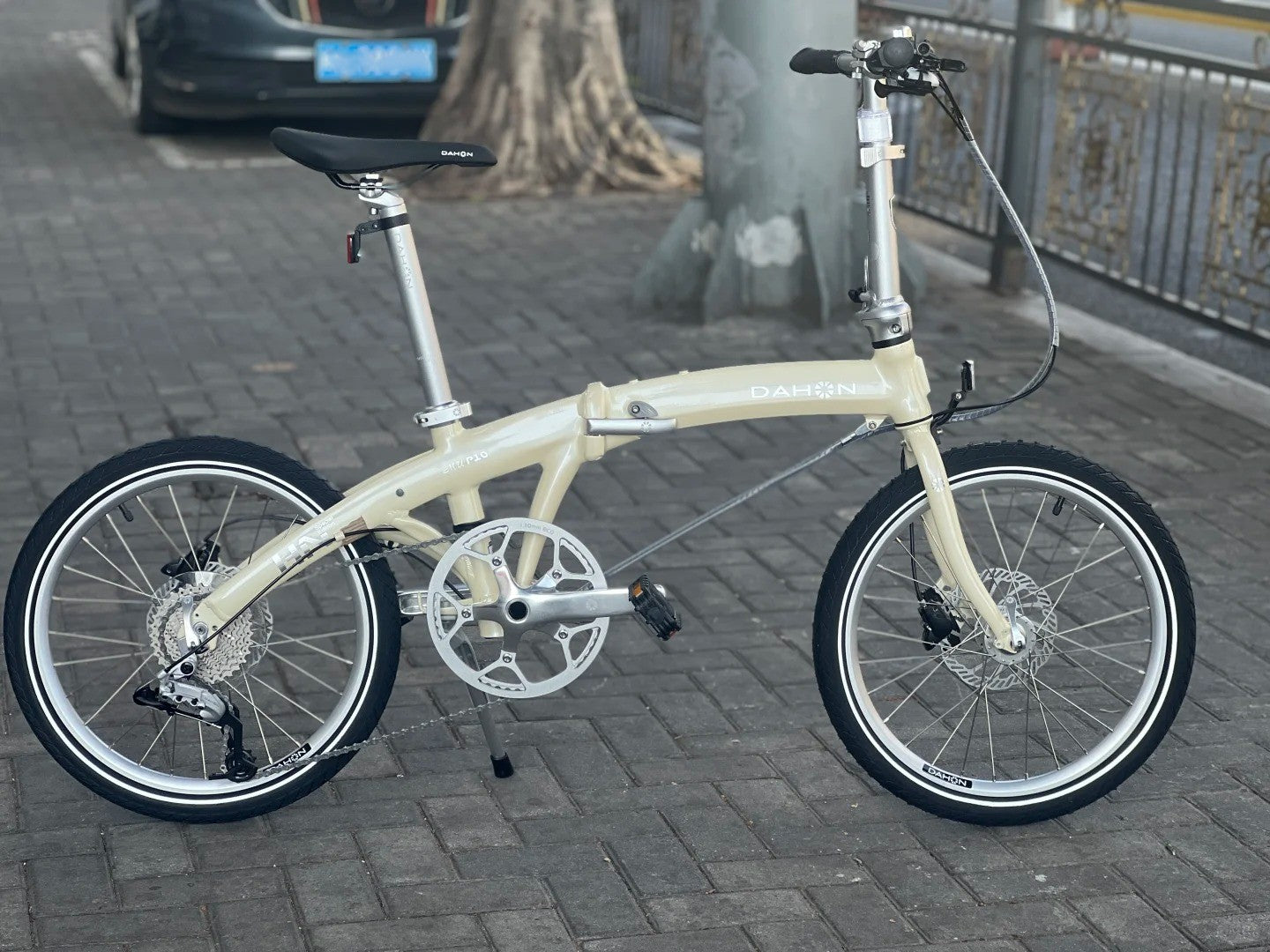 Dahon MU P10 PAA003 Folding Bike -20"