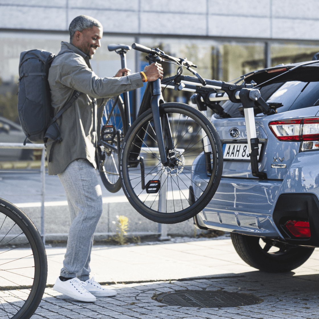 PRE ORDER | Thule Outway 3B Hanging Trunk Bike Rack for up to 3 Bikes