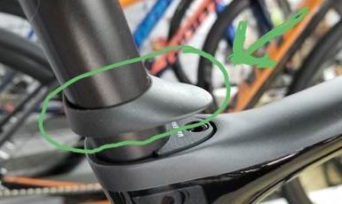 GIANT DEFY ADVANCED 48X35 ISC COVER NBR,RUBBER,GL