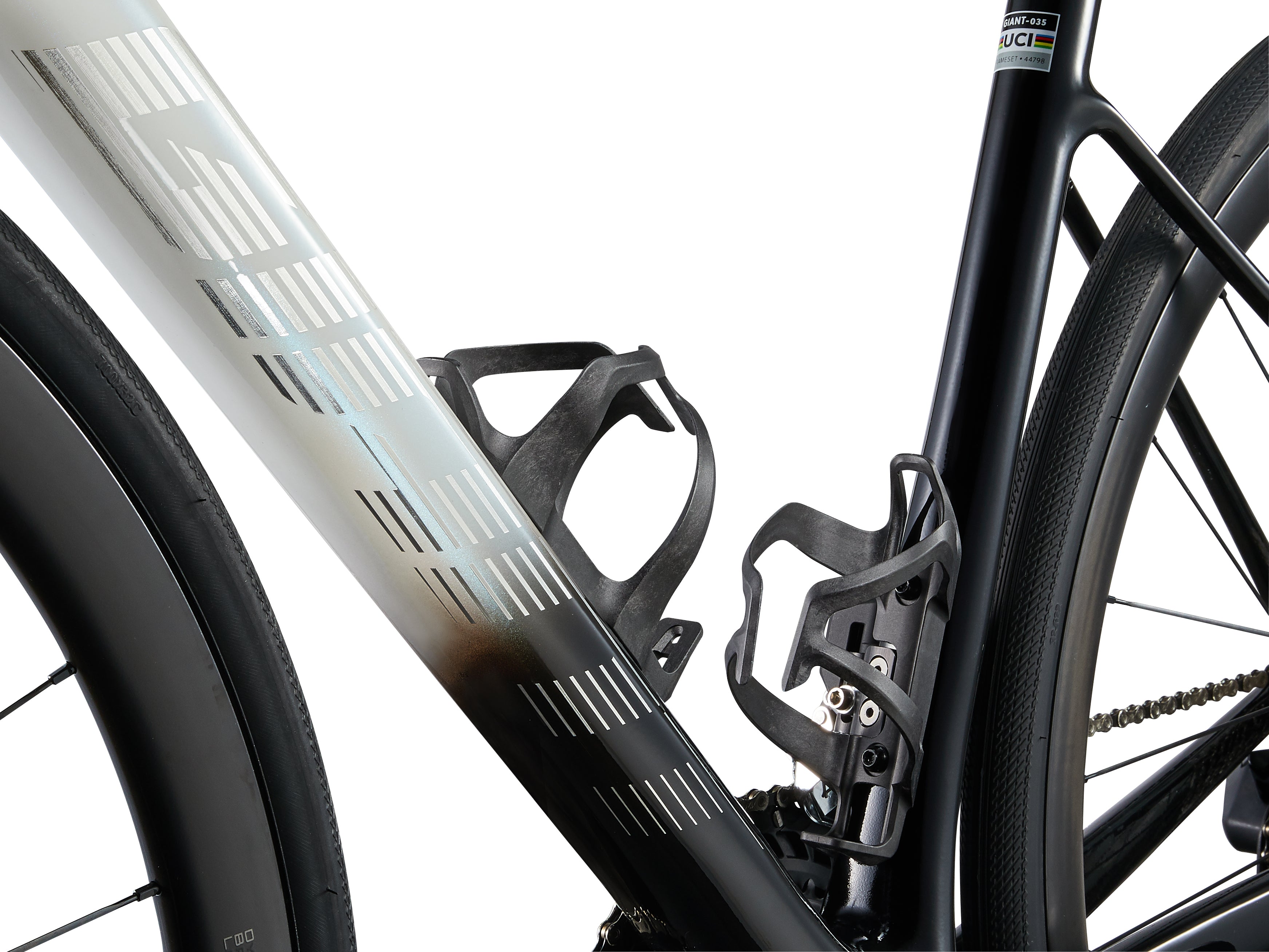 GIANT 2024 DEFY ADVANCED PRO 1 ROAD BIKE/ GIANT 2024 DEFY ADVANCED PRO 1 ROAD BIKE 